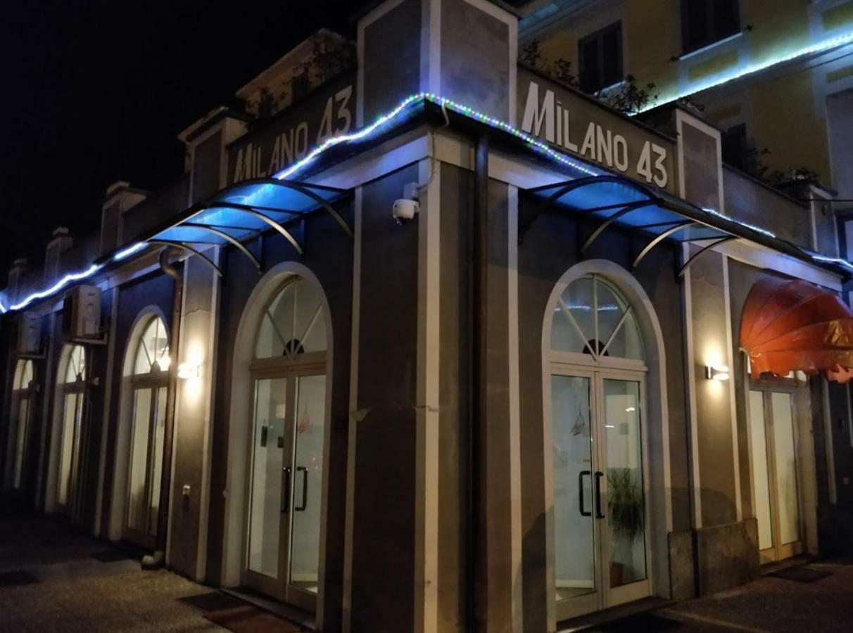 Hotel La Cupola Novara Buitenkant foto
